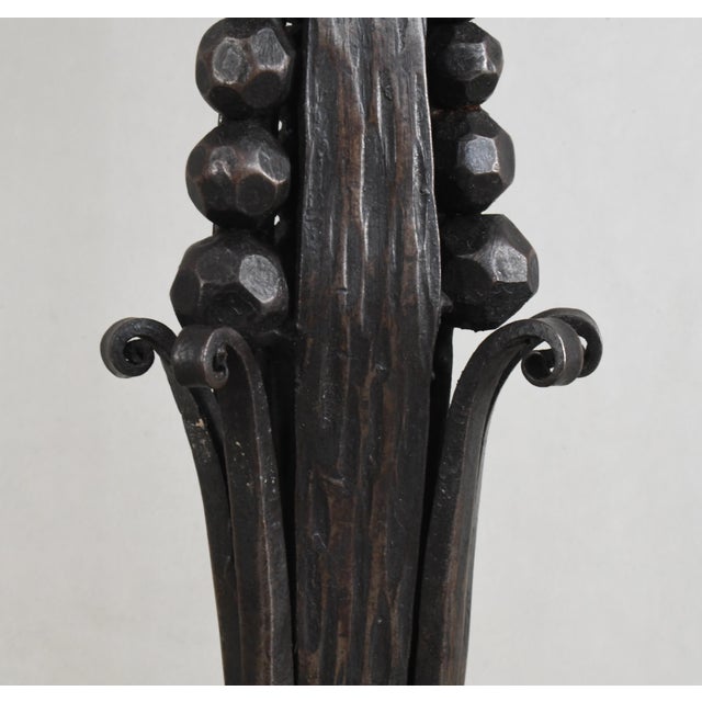1930s French Art Deco Bellis Table Lamp by René Lalique - Frosted Tulip Glass & Wrought Iron France For Sale - Image 10 of 14