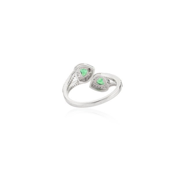 Metal 18k Authentic Heart Cut Emerald Wrap Around Finger Ring Size 5.5 For Sale - Image 7 of 12