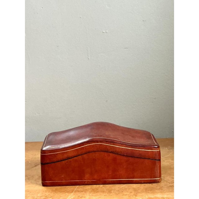 Art Deco Vintage Italian Leather Wave-Top Decorative Box For Sale - Image 3 of 12