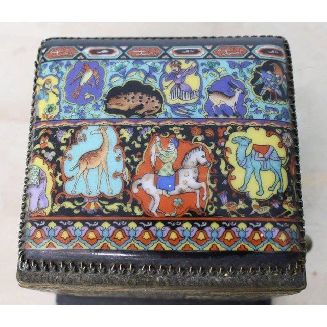 1940s Vintage Painted Enamel Porcelain Cigarette Dispenser Box For Sale - Image 11 of 13