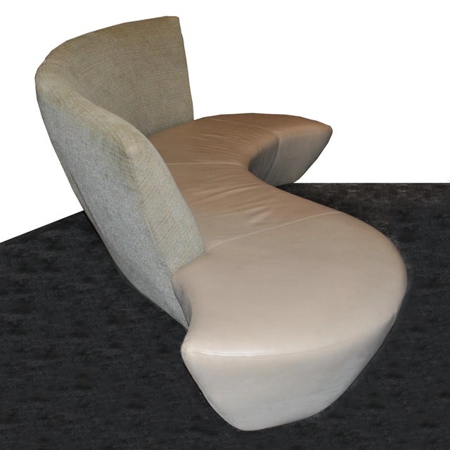 Late 20th Century Vladimir Kagan Bilboa Sofa For Sale - Image 5 of 9