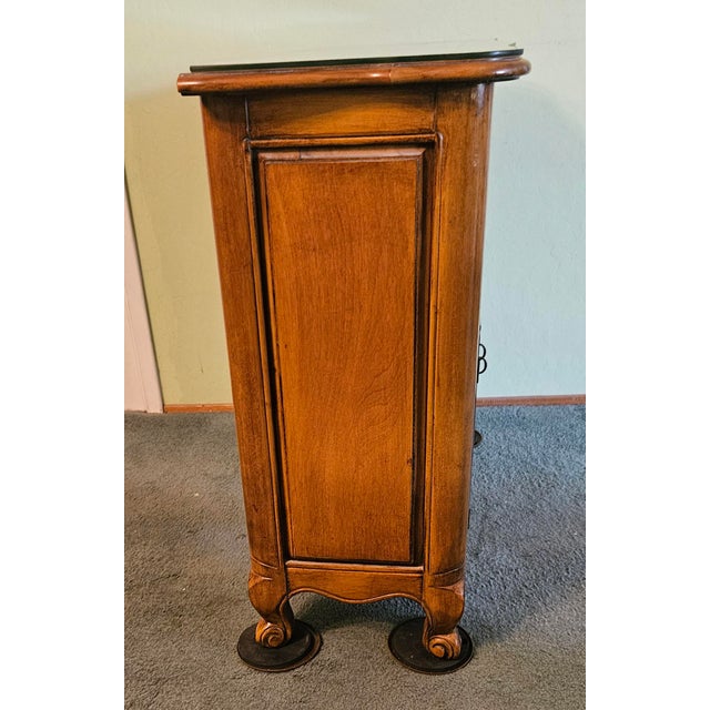 French Country 1950s Maple Hall Entry Cabinet Side Table Dry Bar Leather Tooled Top For Sale - Image 9 of 10