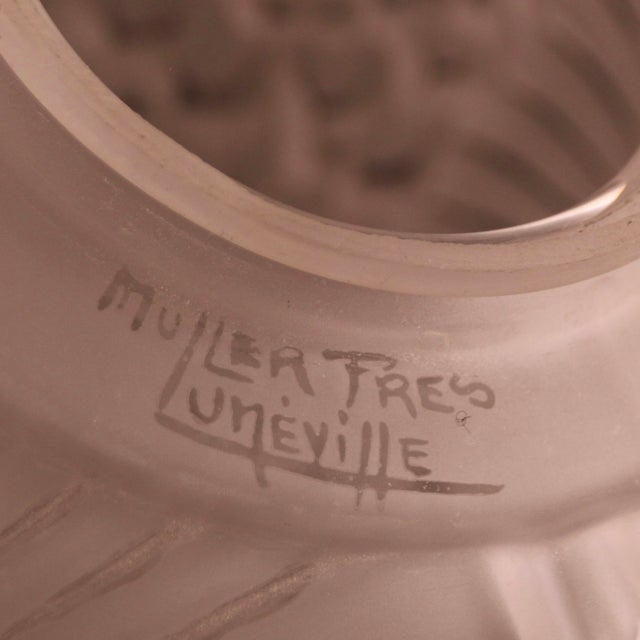 Large French Art Deco Pendant Light from Muller Frères, 1920s For Sale - Image 6 of 14