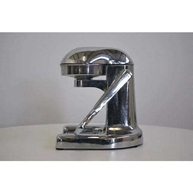 1950s Manual Counter Top Citrus Juicer, 1950s For Sale - Image 5 of 15