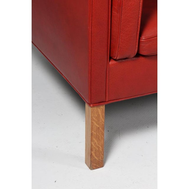 Model 2213 Three-Seat Sofa in Red Brown Leather by Børge Mogensen for Fredericia For Sale - Image 5 of 9