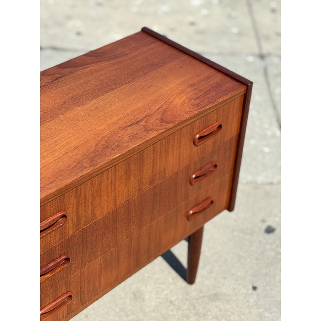 Mid-Century Modern 1960s Danish Teak Chest of Drawers For Sale - Image 3 of 12
