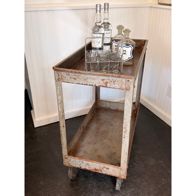 1950s Industrial Style Bar Cart For Sale In New York - Image 6 of 7
