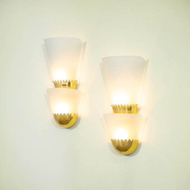 Vintage Wall Lights by Pietro Chiesa, 1940, Set of 2, in Good conditions. Designed 1920 to 1949 This piece is attributed...