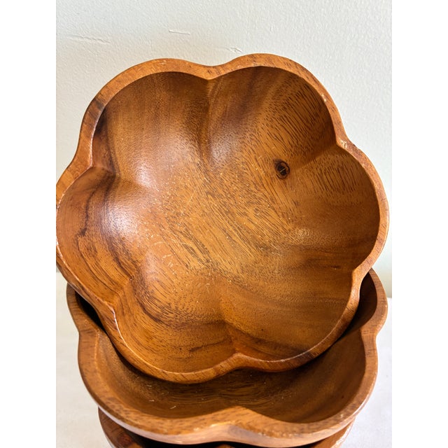 Mid-Century Modern Vintage Carved Wooden Flower Shaped Bowls - Set of 4 For Sale - Image 3 of 8