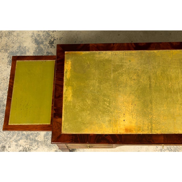 Mid-19th Century French Neoclassical Mahogany Bureau Plat Desk With Chartreuse Leather For Sale In New York - Image 6 of 18