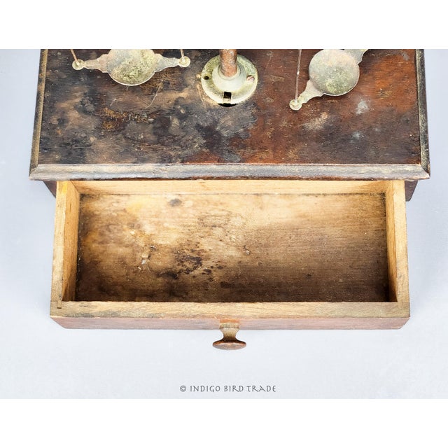 Brown Antique 1880 Gold or Apothecary Balance Scale With Original Weights Pennyweight Set For Sale - Image 8 of 9