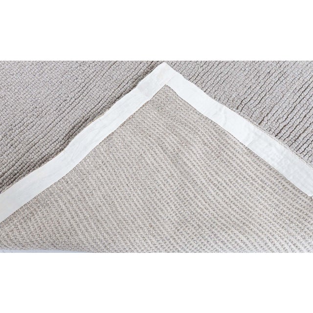 Modern Modern Flatweave Solid Light Gray Hand-Knotted Wool Rug by Doris Leslie Blau For Sale - Image 3 of 6