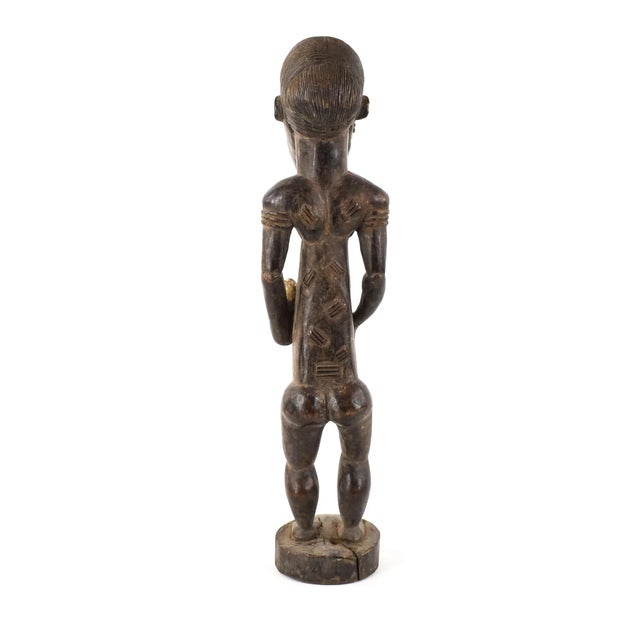 Early 20th Century Bamileke Carved Wood Figure Cameroon For Sale - Image 4 of 7