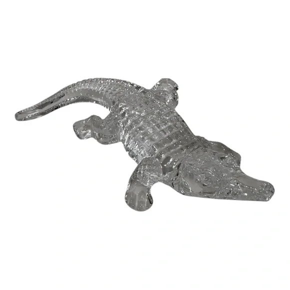 This charming Waterford Crystal Alligator is a finely cut crystal decorative object, showcasing Waterford’s signature...
