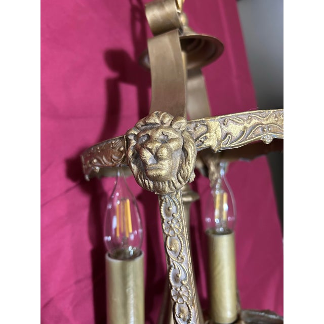 Bronze 1800’s Gilded Bronze French Cylinder Lantern, Indoor or Outdoor Adorned With Lion’s Heads, Leaves and Scroll Work, Original “Seeded” Glass Inserts For Sale - Image 8 of 12