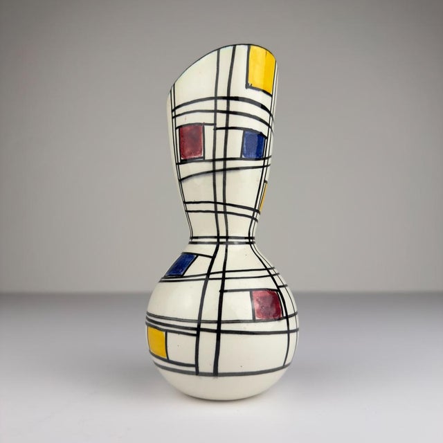 Small Mid-Century Ceramic Vase, Italy, 1970s For Sale - Image 4 of 15