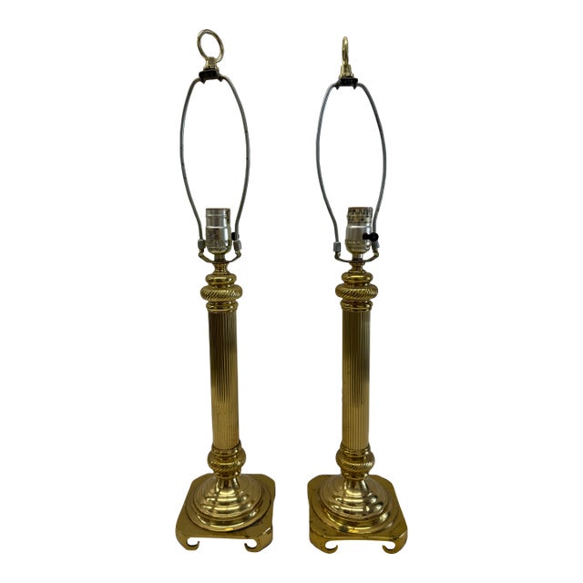 Pair of Vintage Brass Neoclassical Fluted Column Table Lamps For Sale