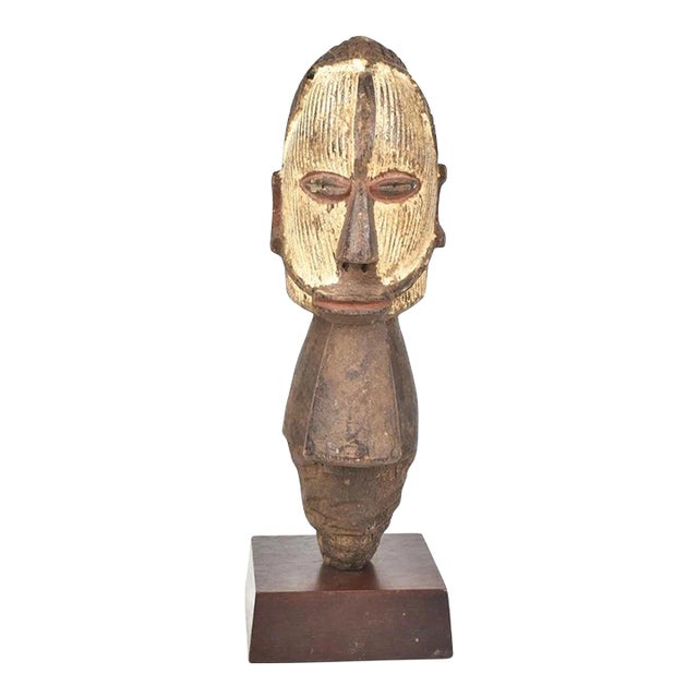 Early 20th Century Songye Nkishi Power Fetish Figure For Sale