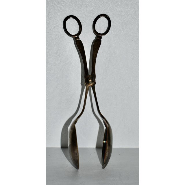 Vintage (1960's) Silverplate Tongs have a Traditional Style. The Measurements: 2"W x 2"D x 8.5"H Flat Rate Shipping $10