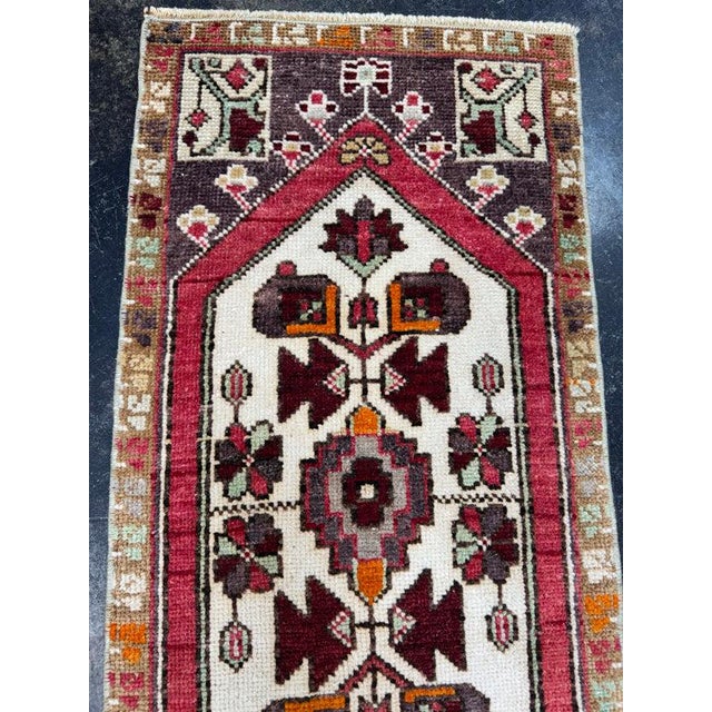 Turkish Yastik Rug 1'5" x 3' #23886 Explore a curated collection of hallway runners, wool rugs, and handmade masterpieces...