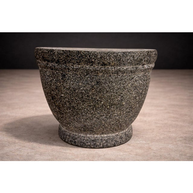 Molcajete in Volcanic Stone, Taller Maya, 2016 For Sale - Image 4 of 14