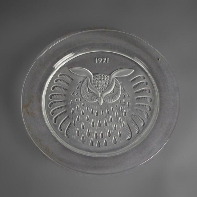 Early 20th Century Early 20th Century Twelve-Piece French Lalique Commemorative Crystal Plate Set For Sale - Image 5 of 10