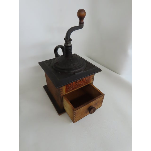 Mid 20th Century Colonial Wrightsville Hardware Co Wood Cast Iron Coffee Bean Grinder Mill 4672b For Sale - Image 5 of 18