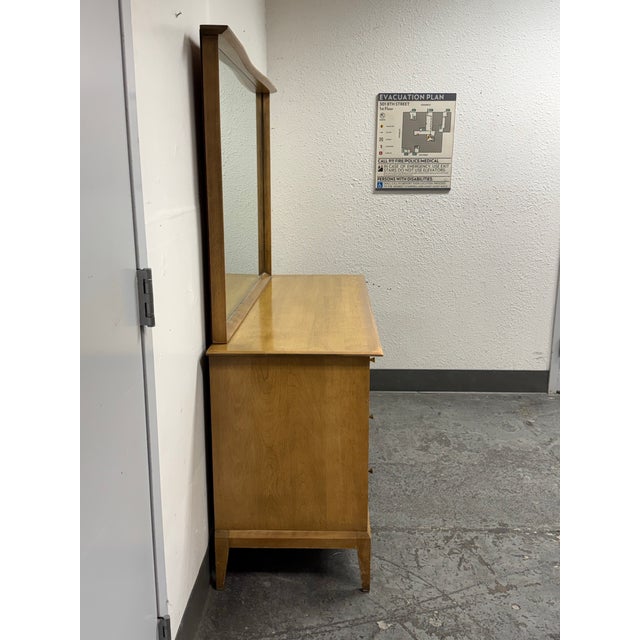Heywood-Wakefield Heywood Wakefield Cadence Dresser + Mirror, Vintage For Sale - Image 4 of 12