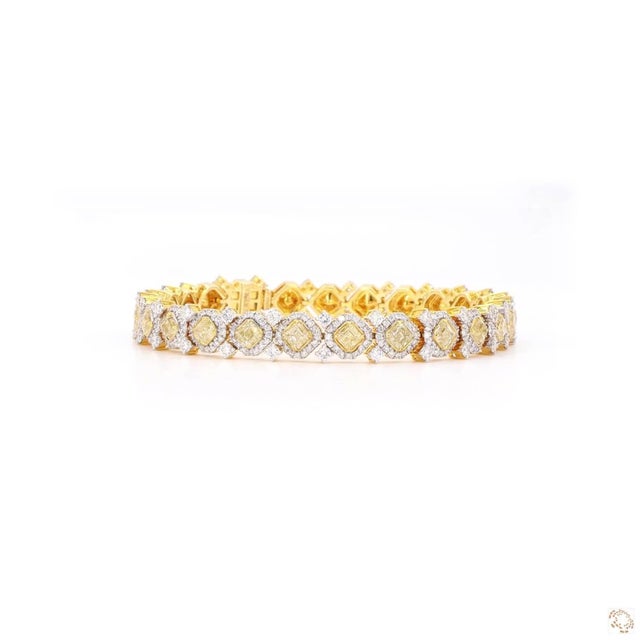 3.99 Carat Round Brilliant Cut White Diamond Yellow Diamond Gold Bracelet For Sale - Image 9 of 9