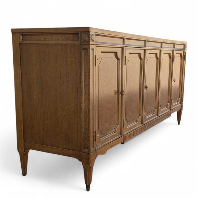 Brown American of Martinsville Model 3114-15 Walnut Sideboard Buffet, 1950s Mid-Century Modern Credenza For Sale - Image 8 of 18