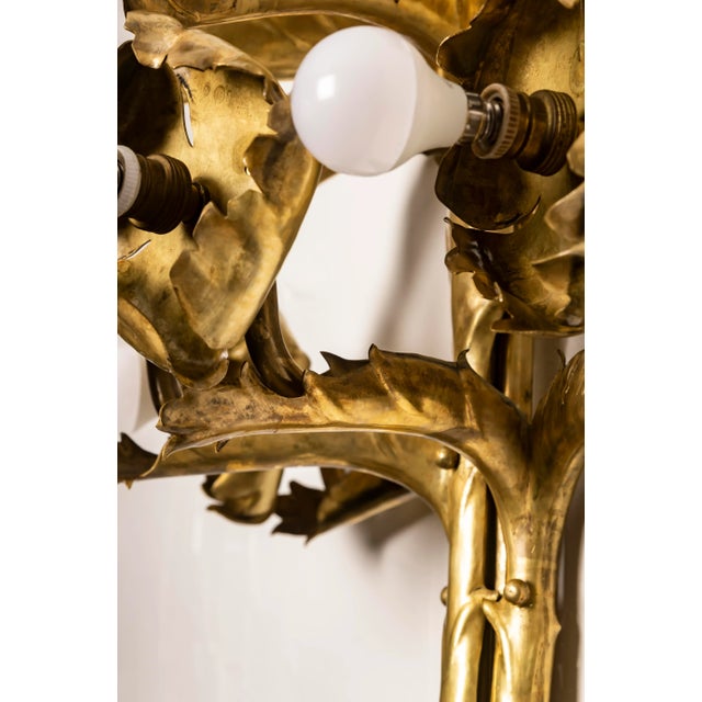 Large Art Nouveau Thistle Wall Sconce in Hammered Brass, France, 20th Century For Sale - Image 5 of 17