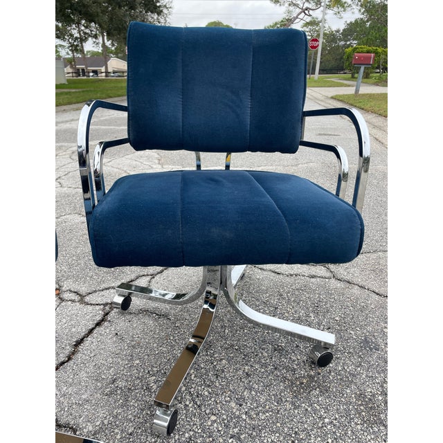 Cal-Style Postmod Cal-Style Chrome and Velveteen Chairs, Set of 4 For Sale - Image 4 of 5