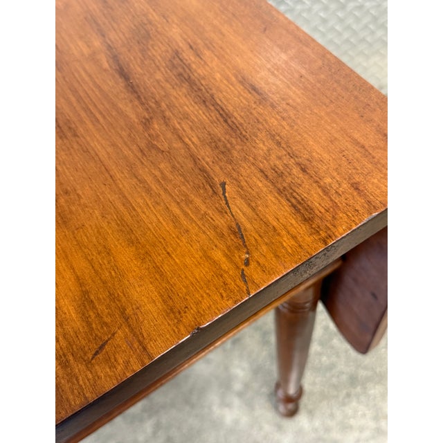 Early 19th Century Solid Cherry Dropleaf Federal Style Table For Sale - Image 11 of 12