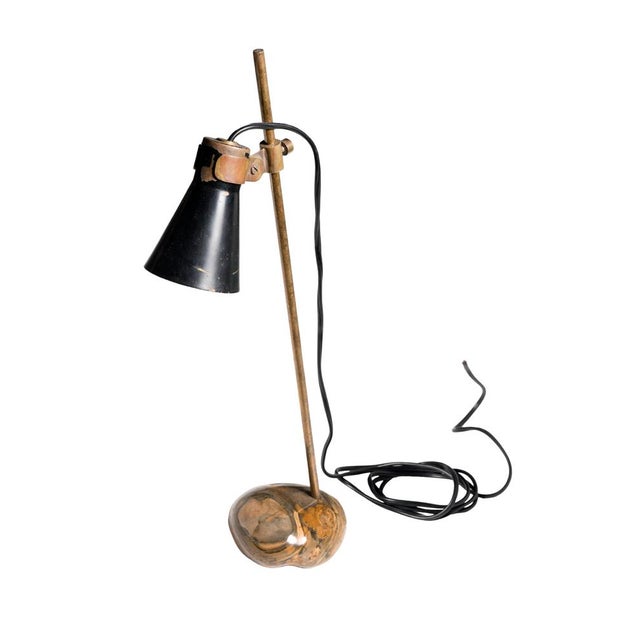 1940s Sasso Table Lamp in Brass with Aluminum Lampshade by Luigi Caccia Dominioni for Azucena, Italy, 1948 For Sale - Image 5 of 5