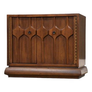 Mid Century Modern Walnut Nightstand For Sale