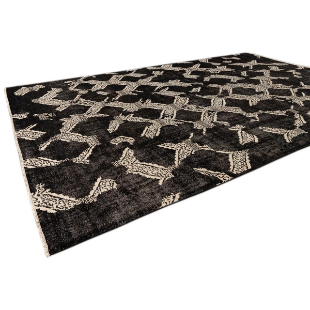 Vintage Mid-Century-Style Black Handmade Wool Rug For Sale In New York - Image 6 of 9