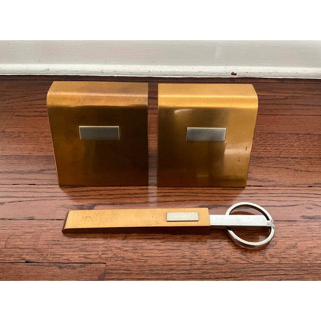 1940s Vintage Silver Crest Smith Metal Arts Co. Bronze Art Deco Executive Desk Set - 15 Pieces For Sale In New York - Image 6 of 13