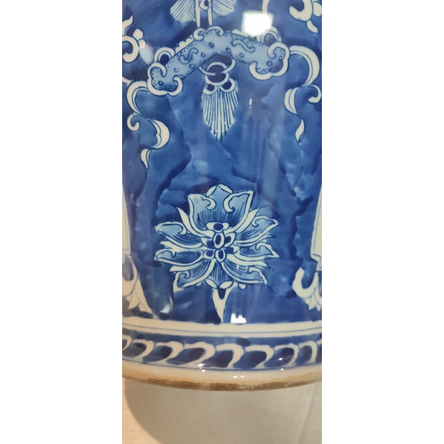 Chinese Ceramic Pot Qing Dynasty Kangxi Marked Blue and White Porcelain Ginger Jar Hand Painted Figures Story Pattern For Sale - Image 4 of 10