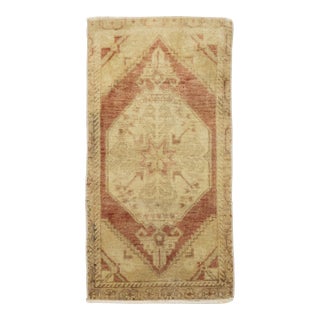 Antique Turkish Oushak Hand-Knot Wool Rug With Central Medallion, Small Accent Mat – 1' X 3' For Sale