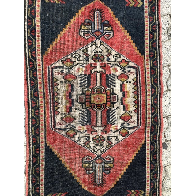 Turkish 1960s Vintage Turkish Red Rug For Sale - Image 3 of 6