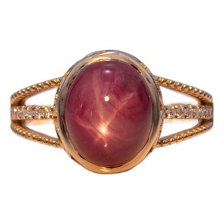 7.8Ct Star Ruby Cabochon North South Ring With Earth-Mined Diamond Accents: Solid 14k Gold, Size 6.75 For Sale