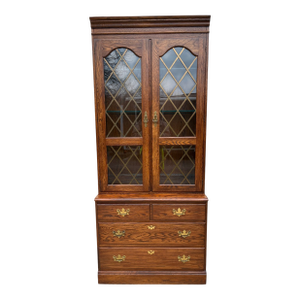 1980s Pennsylvania House Oak Chippendale Cabinet Display Hutch Shelf Chippendale A