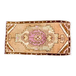 Vintage Boho Chic Wool Small Rug For Sale