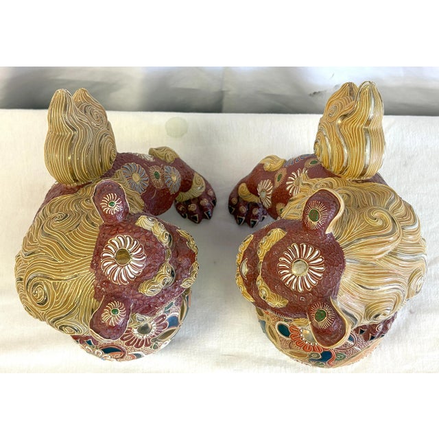 Vintage Japanese Pottery Kutani Foo Dogs in Cinnabar and Gold Colors- A Pair For Sale - Image 4 of 12