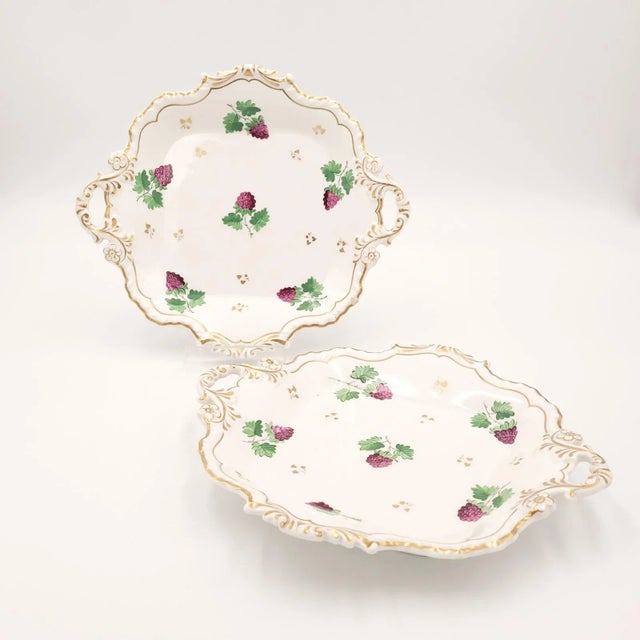 Circa 1830 English Porcelain Gilt Dessert Serving Pedestals, a Pair For Sale - Image 9 of 9
