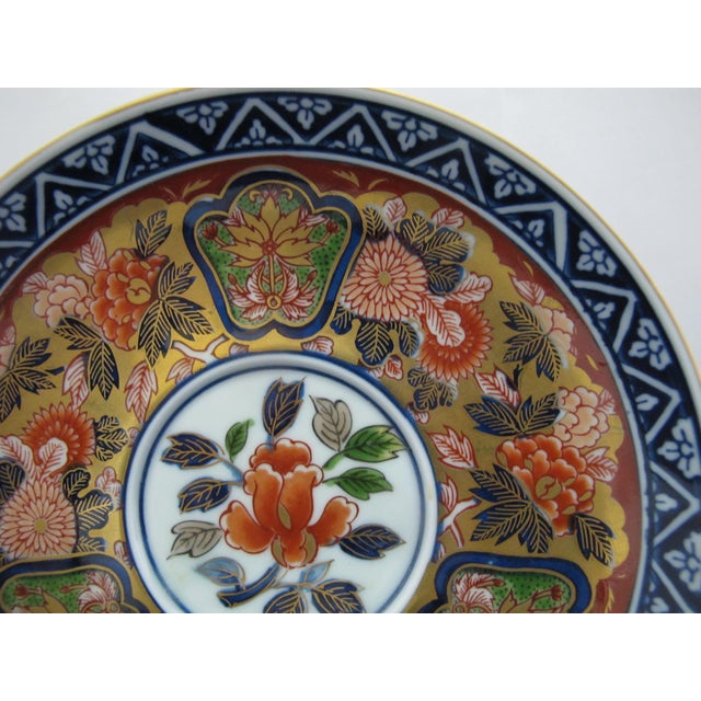 Japanese Arita Ware Imari Kisen Kiln Vivid Gokunishiki Porcelain Cup & Saucer For Sale In Portland, OR - Image 6 of 16