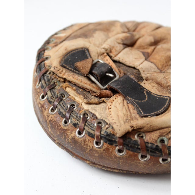 Vintage Baseball Catchers Gear Collection C. 1930s-1950s For Sale - Image 11 of 18