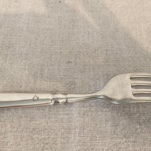 Keen Kutter Silver-Plate Knife and Fork Set by Simmons Hardware Company. - Service for 6 For Sale - Image 4 of 10