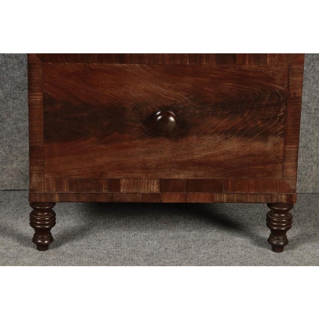 Small Antique English House Bar in Mahogany, 1840 For Sale - Image 10 of 18