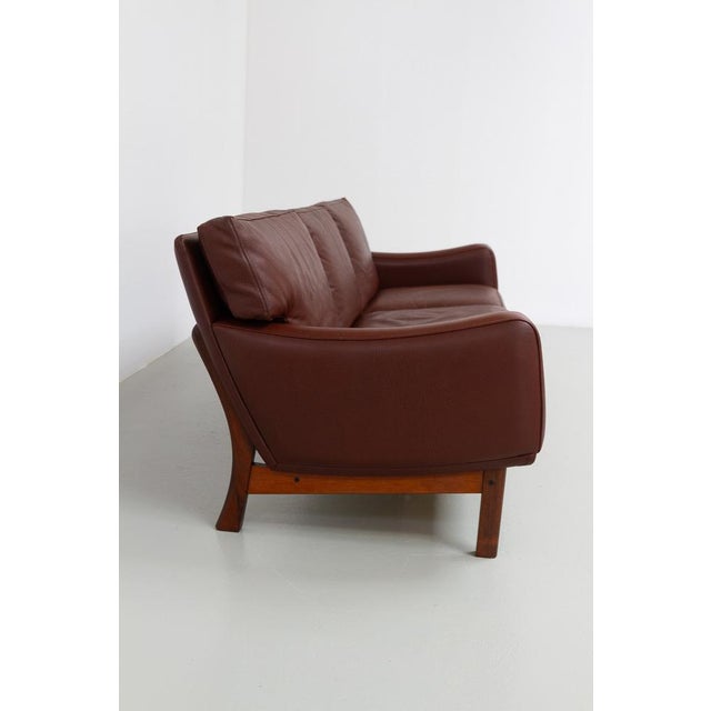 Danish Modern Leather and Rosewood Sofa from Eran, 1960s For Sale - Image 18 of 18